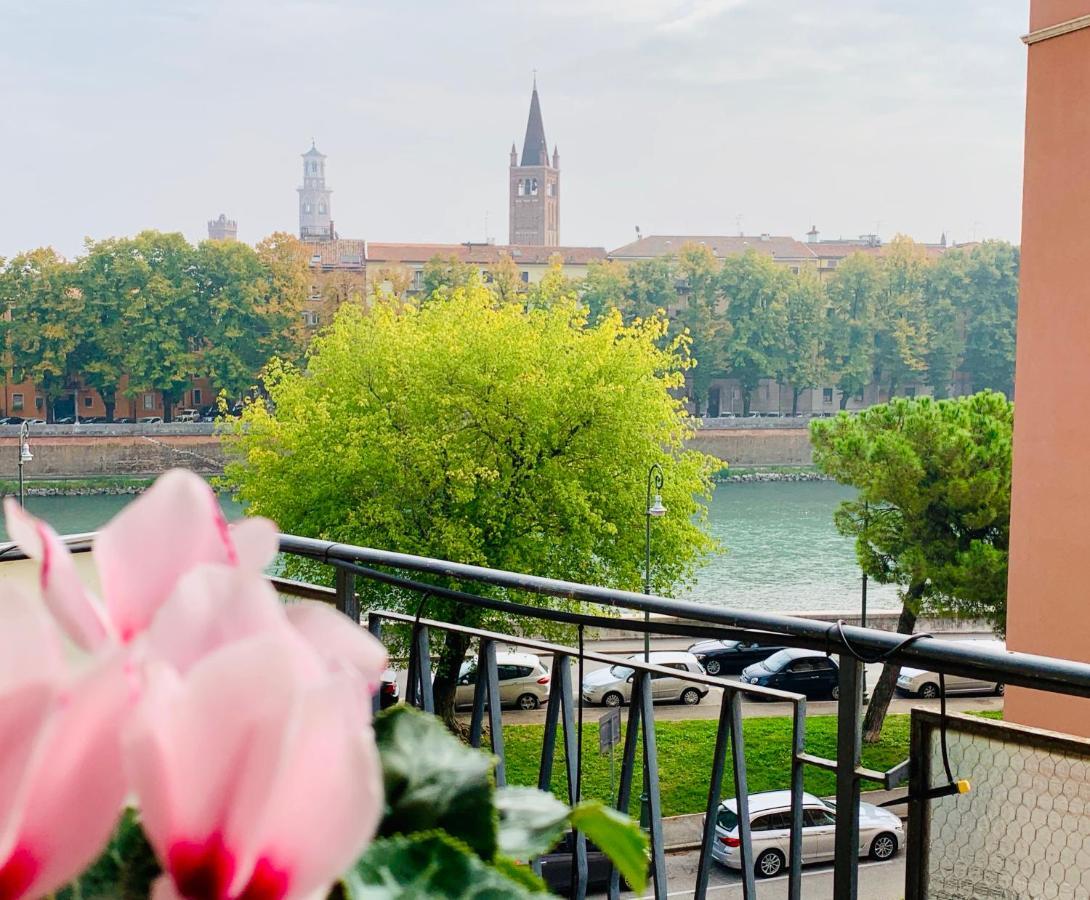 Riverview Luxury Flat Verona Exterior foto